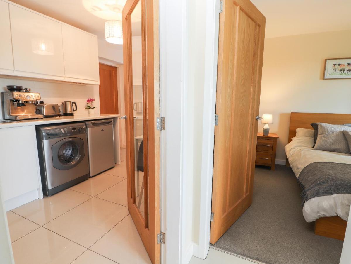 Vila Hafan Fach Mold Exteriér fotografie